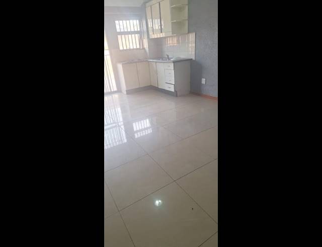 1 BEDROOM PROPERTY TO RENT IN KENSINGTON